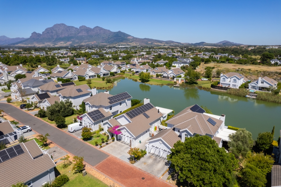 4 Bedroom Property for Sale in Val De Vie Estate Western Cape